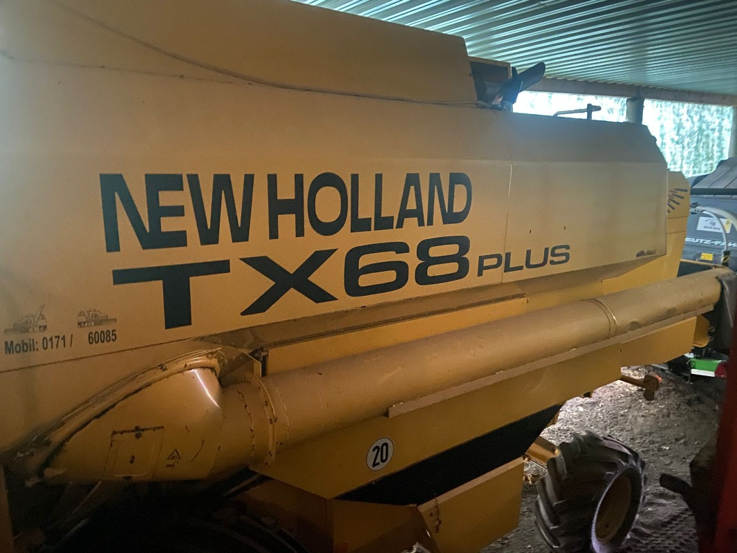 New Holland TX 68 Plus - Combine harvester: picture 3 New Holland TX 68 Plus - Combine harvester: picture 3