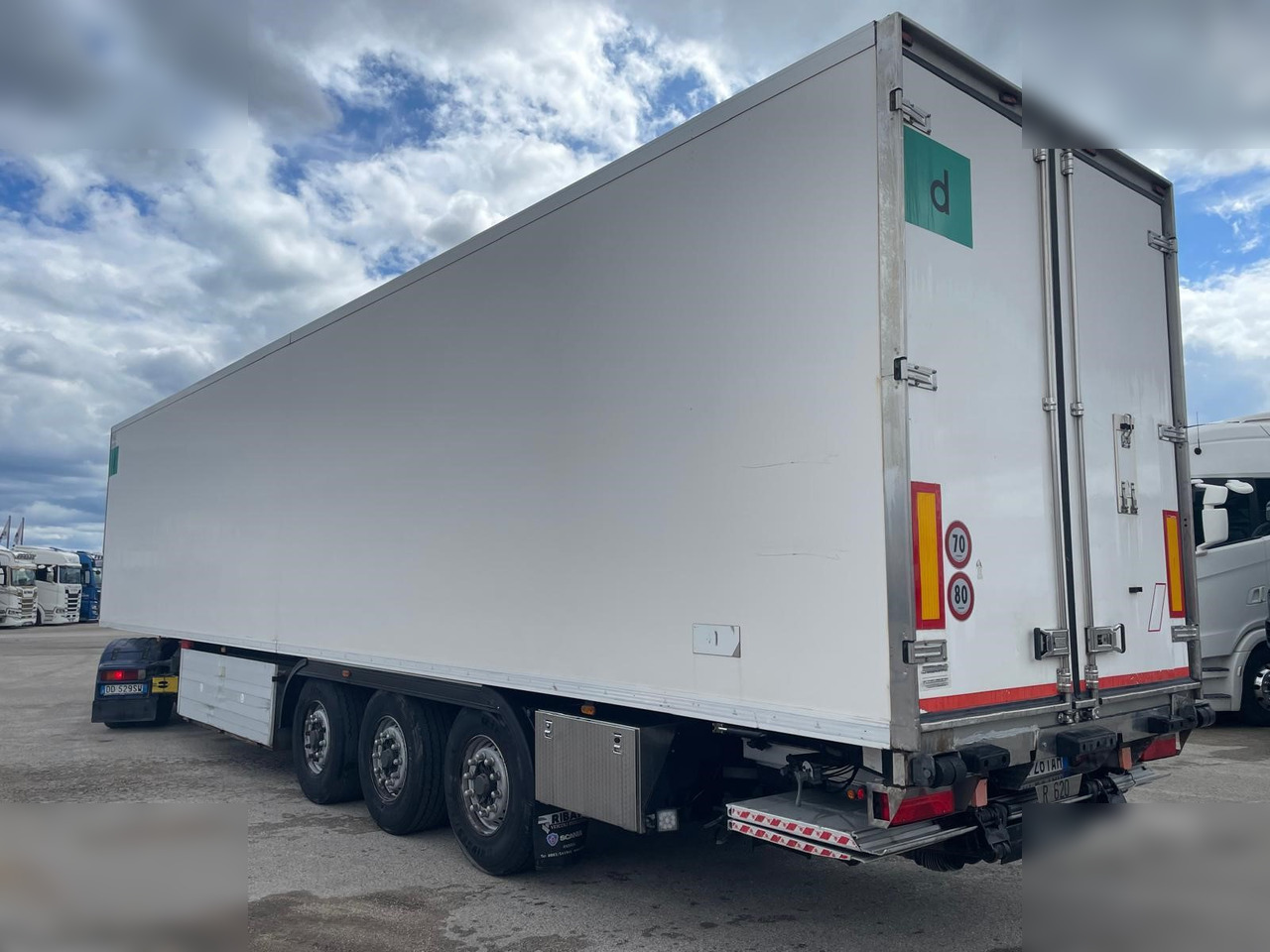 CARDI - Refrigerator semi-trailer: picture 2 CARDI - Refrigerator semi-trailer: picture 2