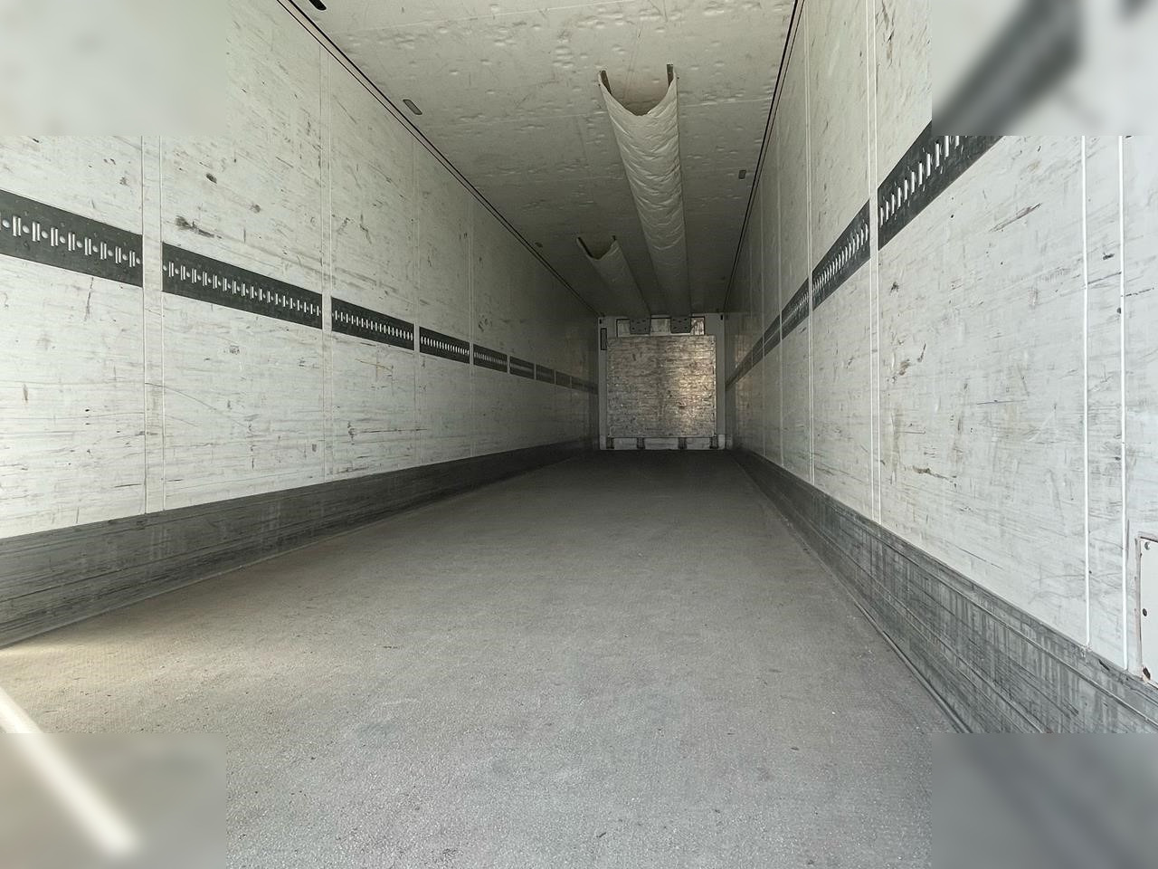 SCHMITZ CARGOBULL - Refrigerator semi-trailer: picture 3 SCHMITZ CARGOBULL - Refrigerator semi-trailer: picture 3