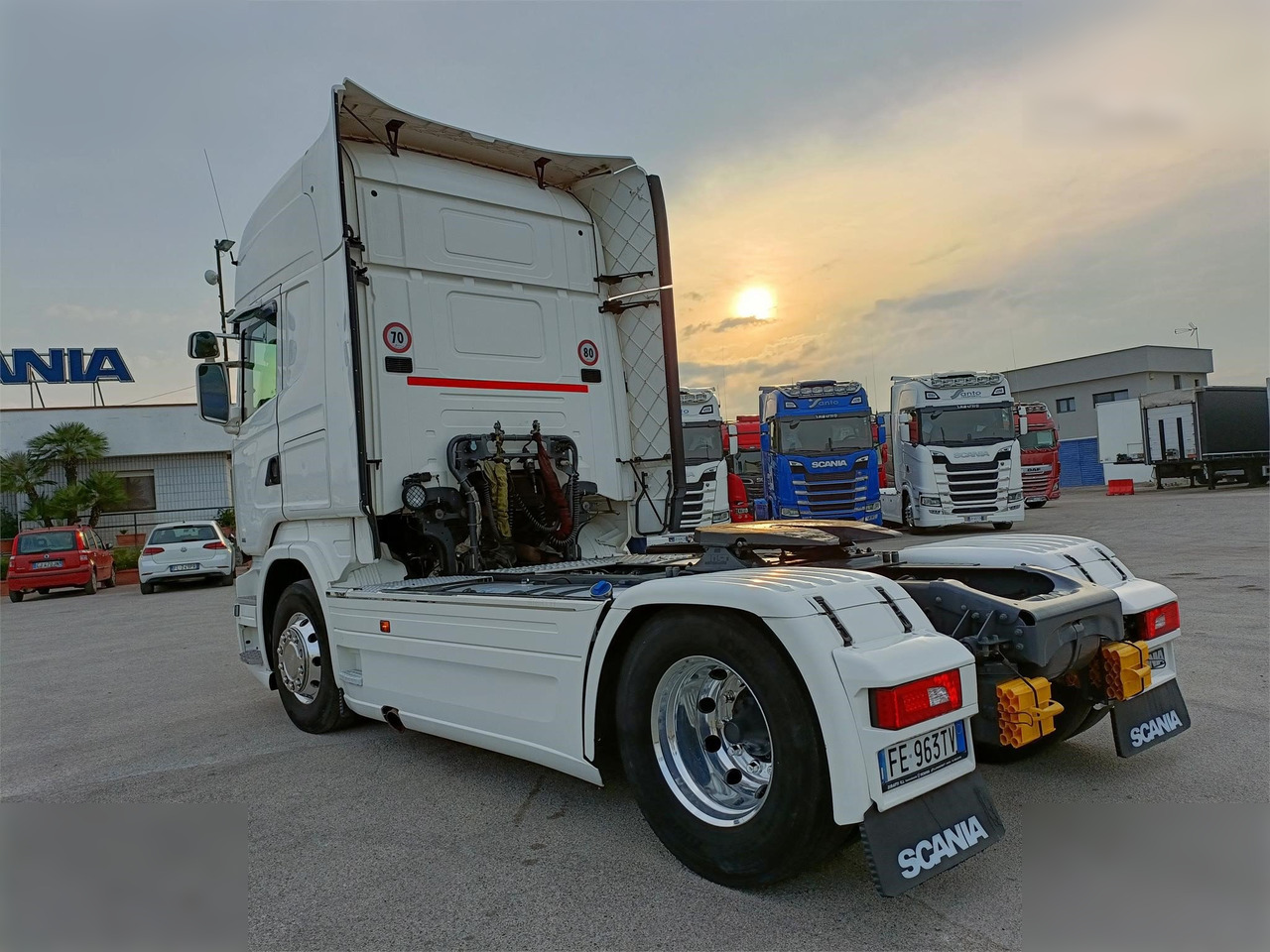 SCANIA R490 - Tractor unit: picture 4 SCANIA R490 - Tractor unit: picture 4