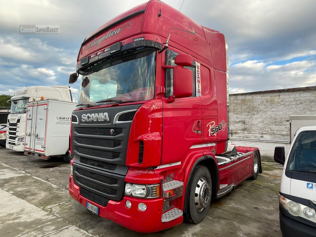 SCANIA R560 - Tractor unit: picture 1 SCANIA R560 - Tractor unit: picture 1