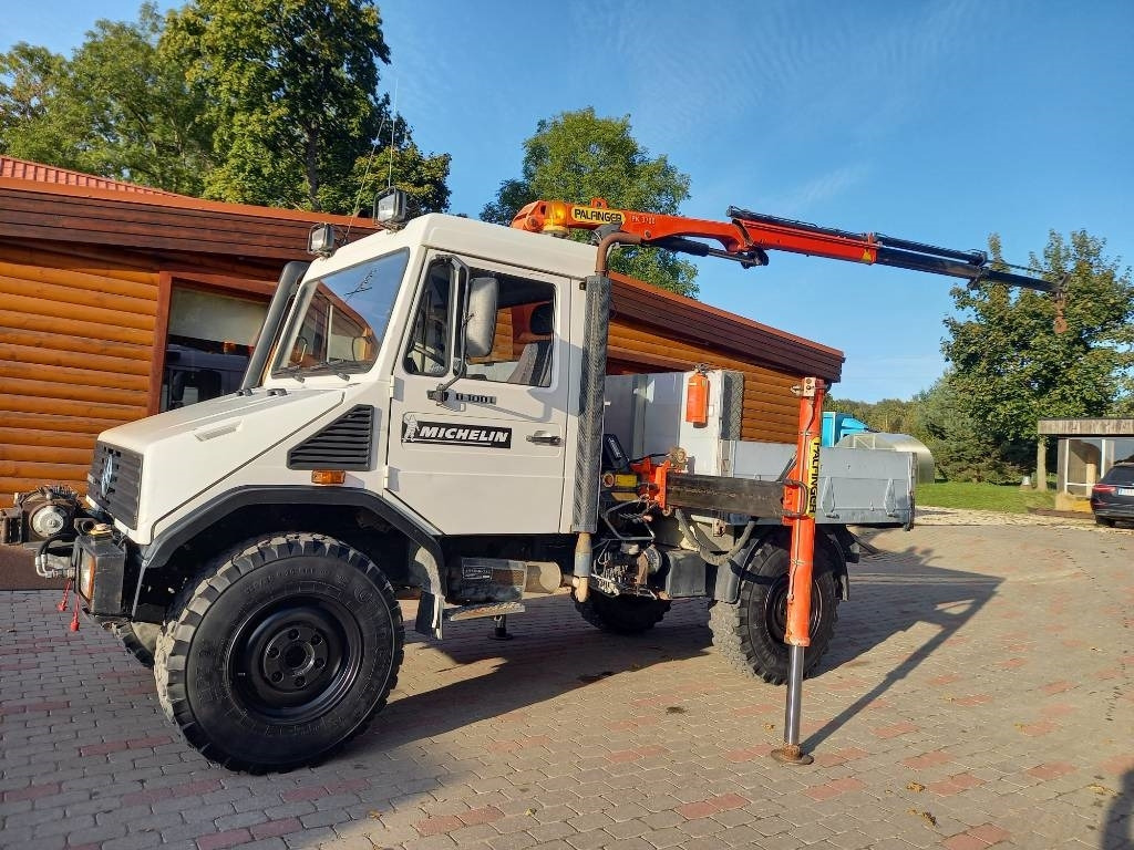 Unimog UNIMOG 4X4 - Crane truck: picture 2 Unimog UNIMOG 4X4 - Crane truck: picture 2