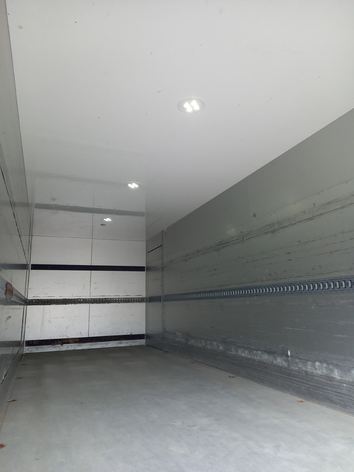 Box truck VOLVO FL, 4x2, 16000 KG. EEV: picture 19