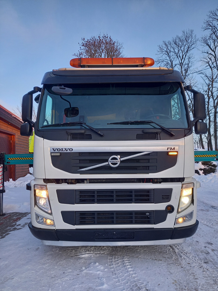 Volvo FM 370, 6x2, HIAB 211 E-6, JOAB - Hook lift truck: picture 4 Volvo FM 370, 6x2, HIAB 211 E-6, JOAB - Hook lift truck: picture 4