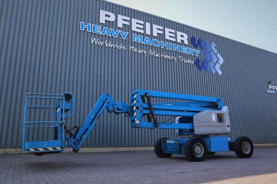 Genie Z45/25J Bi-Energy Diesel / Battery, 4x2 Drive, 16m - Articulated boom: picture 1 Genie Z45/25J Bi-Energy Diesel / Battery, 4x2 Drive, 16m - Articulated boom: picture 1