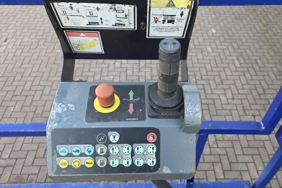 Haulotte H15SX Diesel, 4x4 Drive, 15 Working Height, 500kg - Scissor lift: picture 4 Haulotte H15SX Diesel, 4x4 Drive, 15 Working Height, 500kg - Scissor lift: picture 4