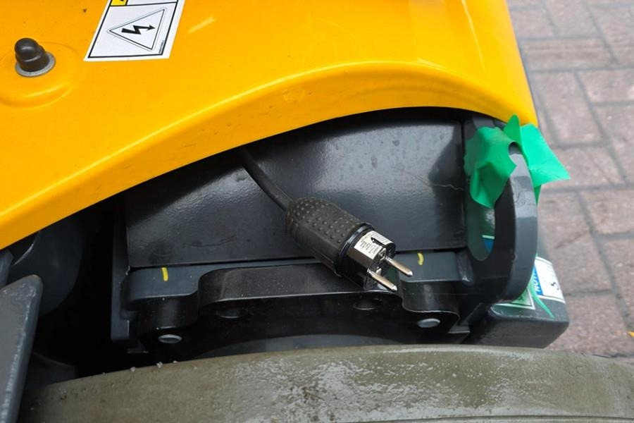 Leasing of Haulotte HA12CJ+ Guarantee! Electric, 12 m Working Height,  Haulotte HA12CJ+ Guarantee! Electric, 12 m Working Height,: picture 11