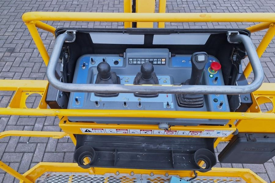 Haulotte HA20LEPRO Valid Inspection, *Guarantee! Hybrid, 4x - Articulated boom: picture 5 Haulotte HA20LEPRO Valid Inspection, *Guarantee! Hybrid, 4x - Articulated boom: picture 5