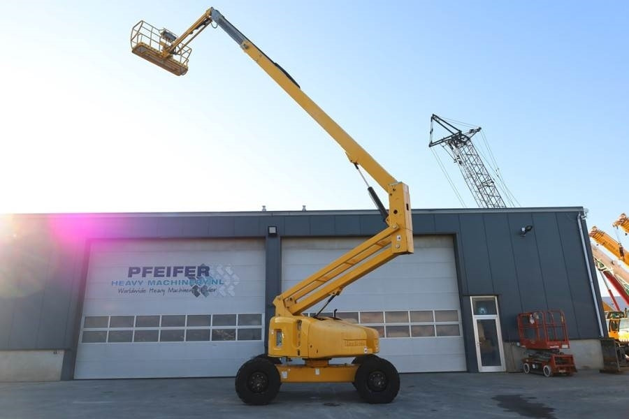 Haulotte HA260PX Diesel, 4x4x4 Drive, 26m Working Height, 1 - Articulated boom: picture 3 Haulotte HA260PX Diesel, 4x4x4 Drive, 26m Working Height, 1 - Articulated boom: picture 3