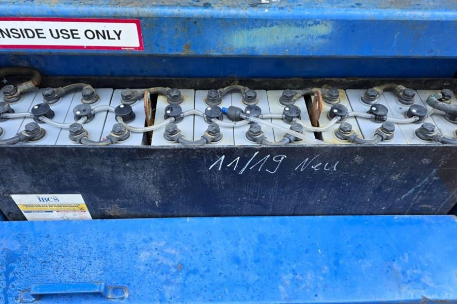 Holland Lift Combistar N-165EL12 Electric, 18.5m Working Height - Scissor lift: picture 5 Holland Lift Combistar N-165EL12 Electric, 18.5m Working Height - Scissor lift: picture 5