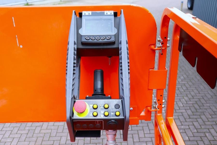 JLG ERT3369 Unused, Electric, 12m Working Height, 454k - Scissor lift: picture 5 JLG ERT3369 Unused, Electric, 12m Working Height, 454k - Scissor lift: picture 5