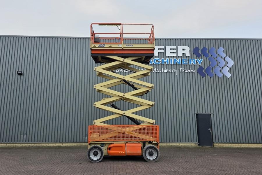 JLG M4069 Hybrid, 14.2m Working Height, 360kg Capacity - Scissor lift: picture 2 JLG M4069 Hybrid, 14.2m Working Height, 360kg Capacity - Scissor lift: picture 2