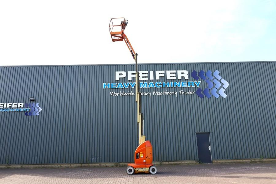 JLG Toucan 10E Electric, 10.1 m Working Height, 200kg - Articulated boom: picture 3 JLG Toucan 10E Electric, 10.1 m Working Height, 200kg - Articulated boom: picture 3