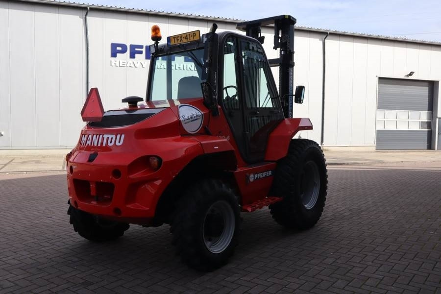 Manitou M30-4 Valid inspection, *Guarantee, Diesel, 4x4 Dr - Rough terrain forklift: picture 2 Manitou M30-4 Valid inspection, *Guarantee, Diesel, 4x4 Dr - Rough terrain forklift: picture 2