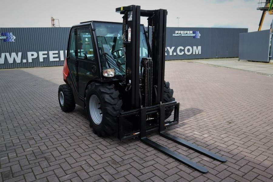 Manitou MC25-4 Valid Inspection, *Guarantee, Diesel, 4x4 D - Rough terrain forklift: picture 2 Manitou MC25-4 Valid Inspection, *Guarantee, Diesel, 4x4 D - Rough terrain forklift: picture 2