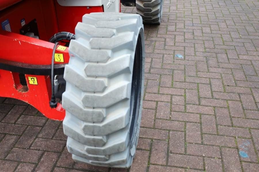 Leasing of Niftylift HR21 HYBRIDE 4x4 MK2 Valid Inspection, Hybrid, 4x4  Niftylift HR21 HYBRIDE 4x4 MK2 Valid Inspection, Hybrid, 4x4: picture 16