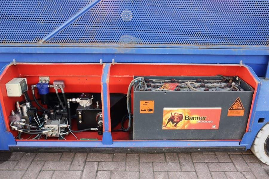 Scissor lift PB LIFT S171-16E Electric, 17.3m Working Height, 400k: picture 11 Scissor lift PB LIFT S171-16E Electric, 17.3m Working Height, 400k: picture 11