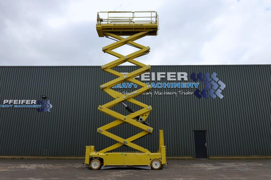 PB Lifttechnik S195-12ES Electric, 19.6m Working Height, 700kg Ca - Scissor lift: picture 3 PB Lifttechnik S195-12ES Electric, 19.6m Working Height, 700kg Ca - Scissor lift: picture 3
