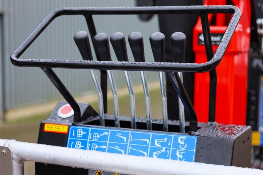 Articulated boom Platform Basket Spider 18.90 PRO CE Declaration, Valid inspection,: picture 10 Articulated boom Platform Basket Spider 18.90 PRO CE Declaration, Valid inspection,: picture 10