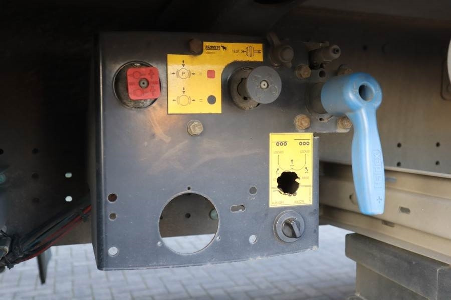 Schmitz Cargobull SCB3ST CoC Documents, TuV Loading Certif - Curtainsider trailer: picture 5 Schmitz Cargobull SCB3ST CoC Documents, TuV Loading Certif - Curtainsider trailer: picture 5