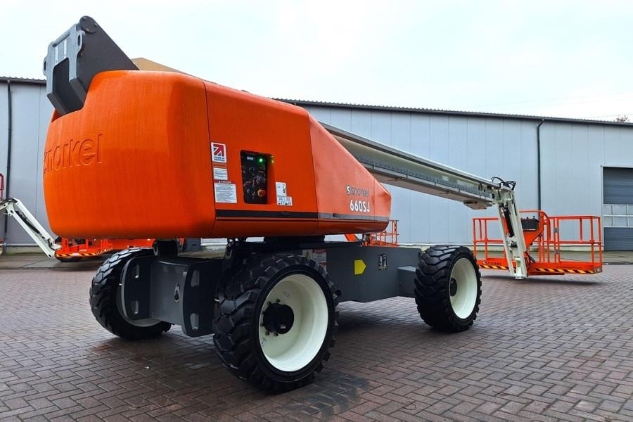 Snorkel 660SJ Valid Inspection, *Guarantee! CE, Diesel, 4x  - Telescopic boom: picture 3 Snorkel 660SJ Valid Inspection, *Guarantee! CE, Diesel, 4x  - Telescopic boom: picture 3