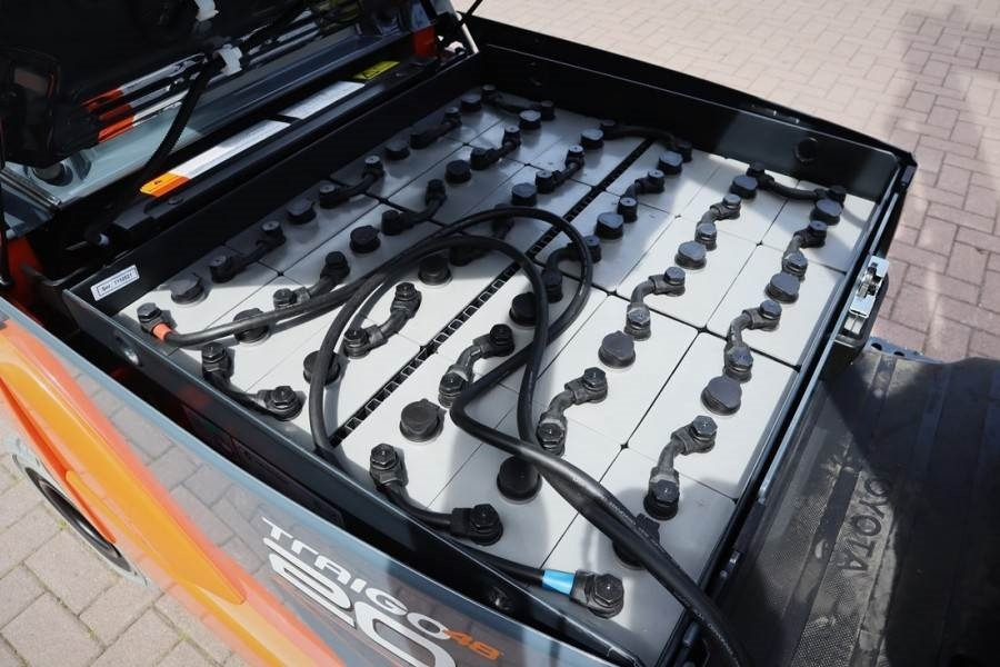 Toyota 8FBM20T Valid inspection, *Guarantee! Electric, 47 - Diesel forklift: picture 5 Toyota 8FBM20T Valid inspection, *Guarantee! Electric, 47 - Diesel forklift: picture 5