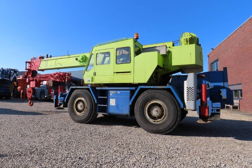 Tadano TR 250 E - Mobile crane: picture 3 Tadano TR 250 E - Mobile crane: picture 3