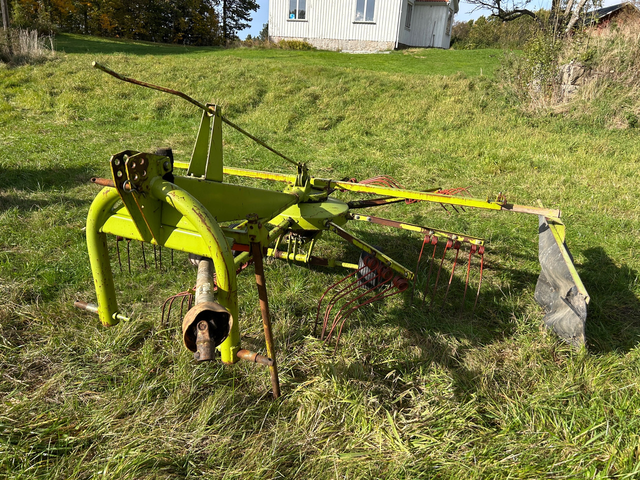 Claas WS 280 S - Tedder/ Rake: picture 1 Claas WS 280 S - Tedder/ Rake: picture 1