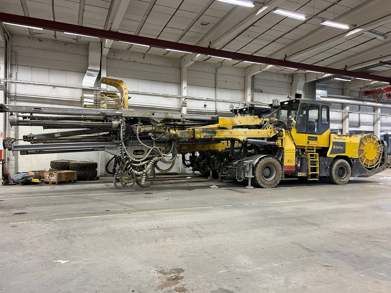 Epiroc Boomer XE3C - Drilling rig: picture 1 Epiroc Boomer XE3C - Drilling rig: picture 1