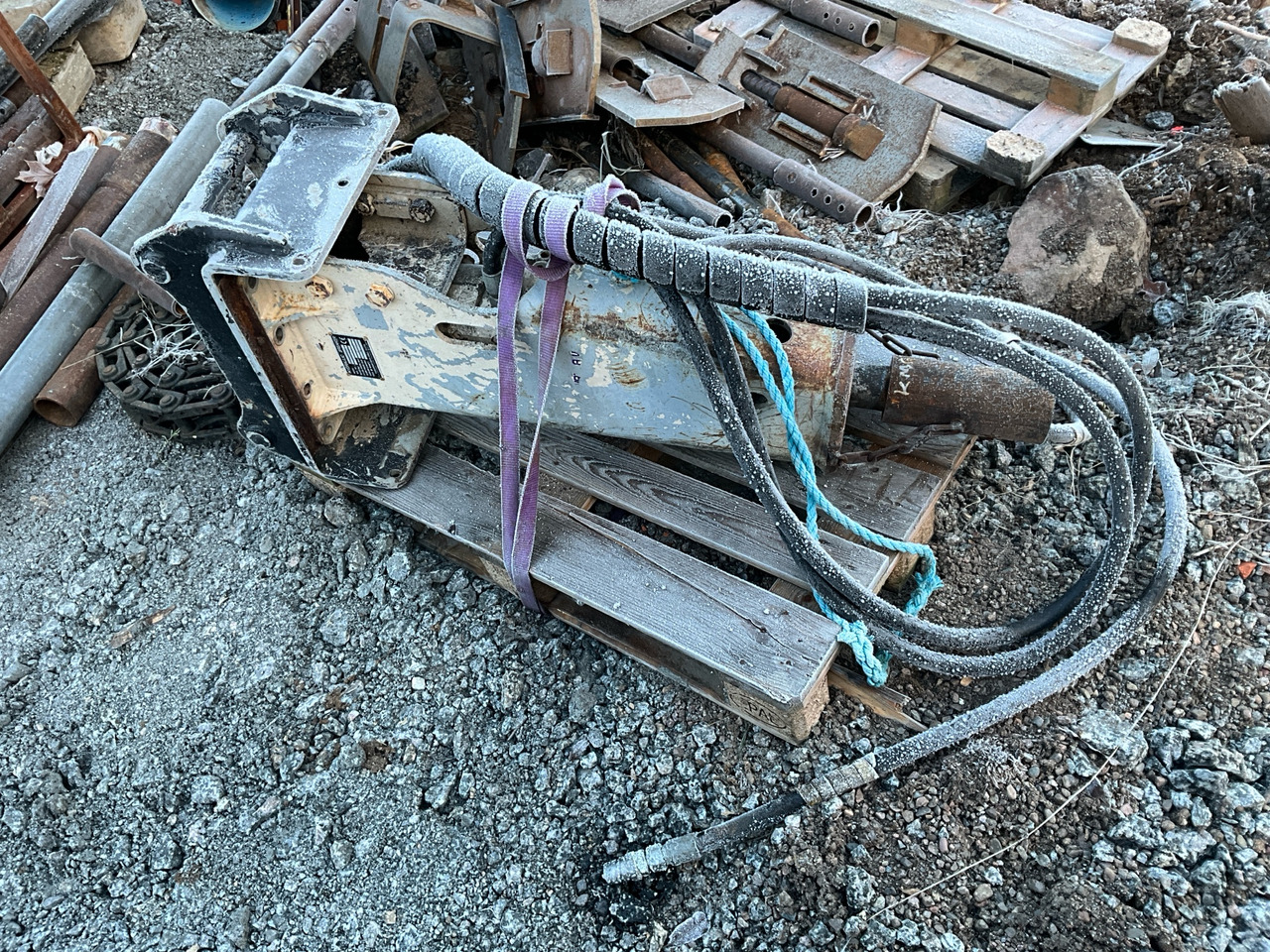 Furukawa F6LN - Construction equipment: picture 1 Furukawa F6LN - Construction equipment: picture 1