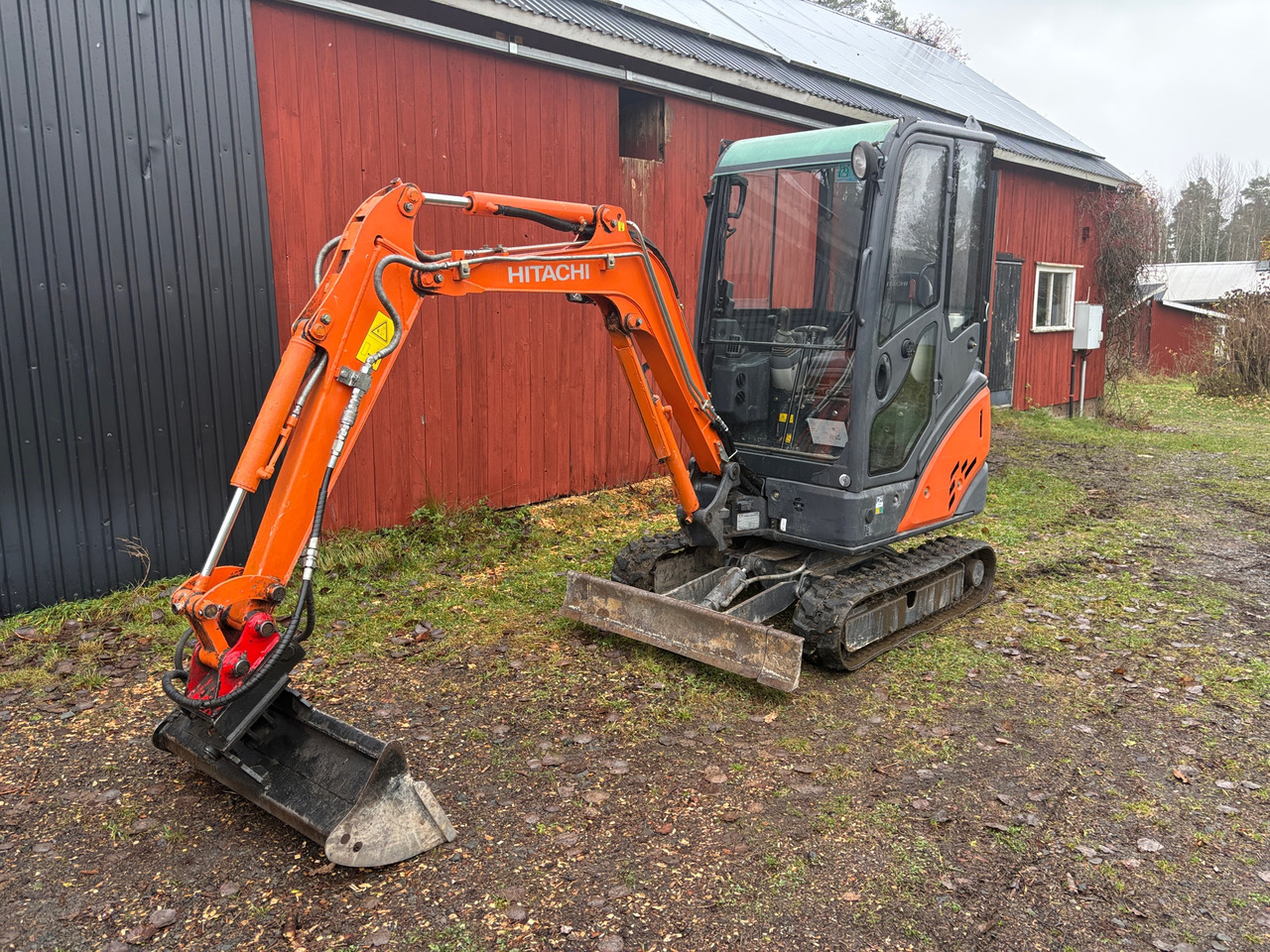 Hitachi ZX18-3 CLR - Excavator: picture 1 Hitachi ZX18-3 CLR - Excavator: picture 1