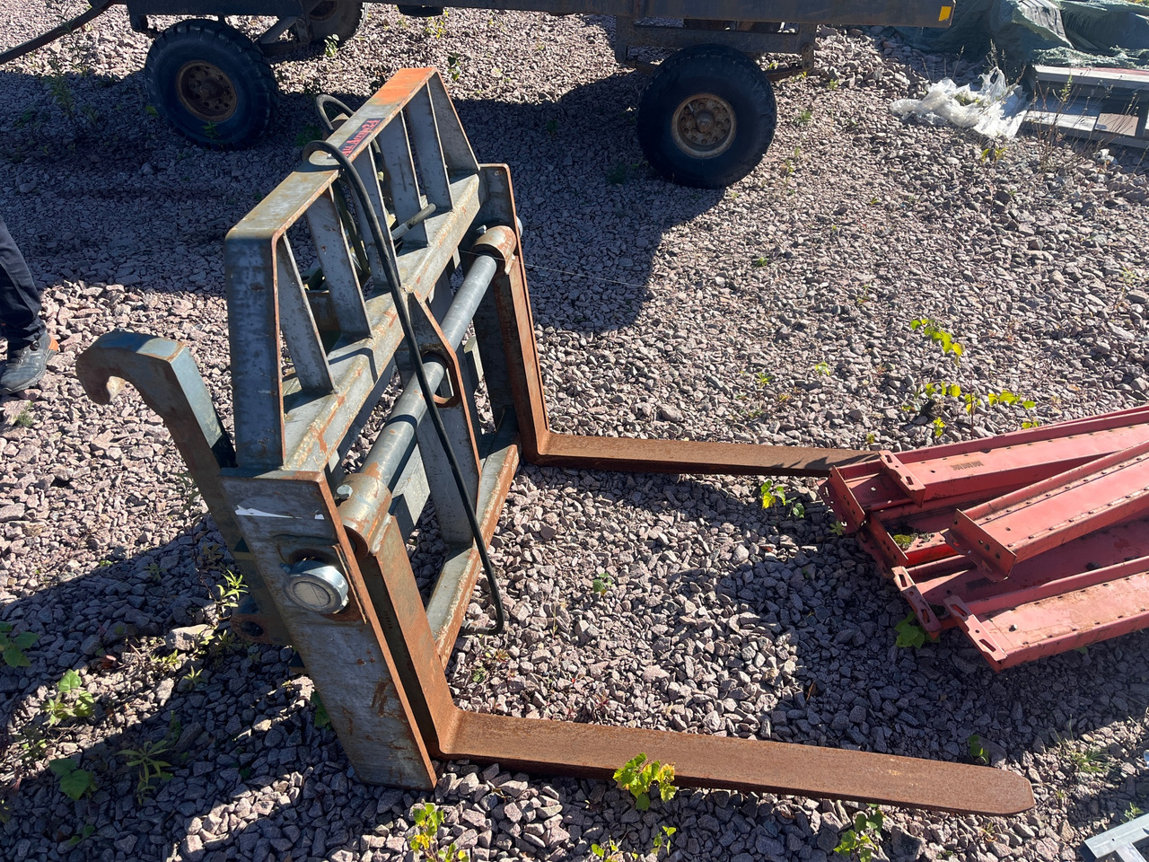 JLG 4000 kg - Forks for Construction machinery: picture 1 JLG 4000 kg - Forks for Construction machinery: picture 1