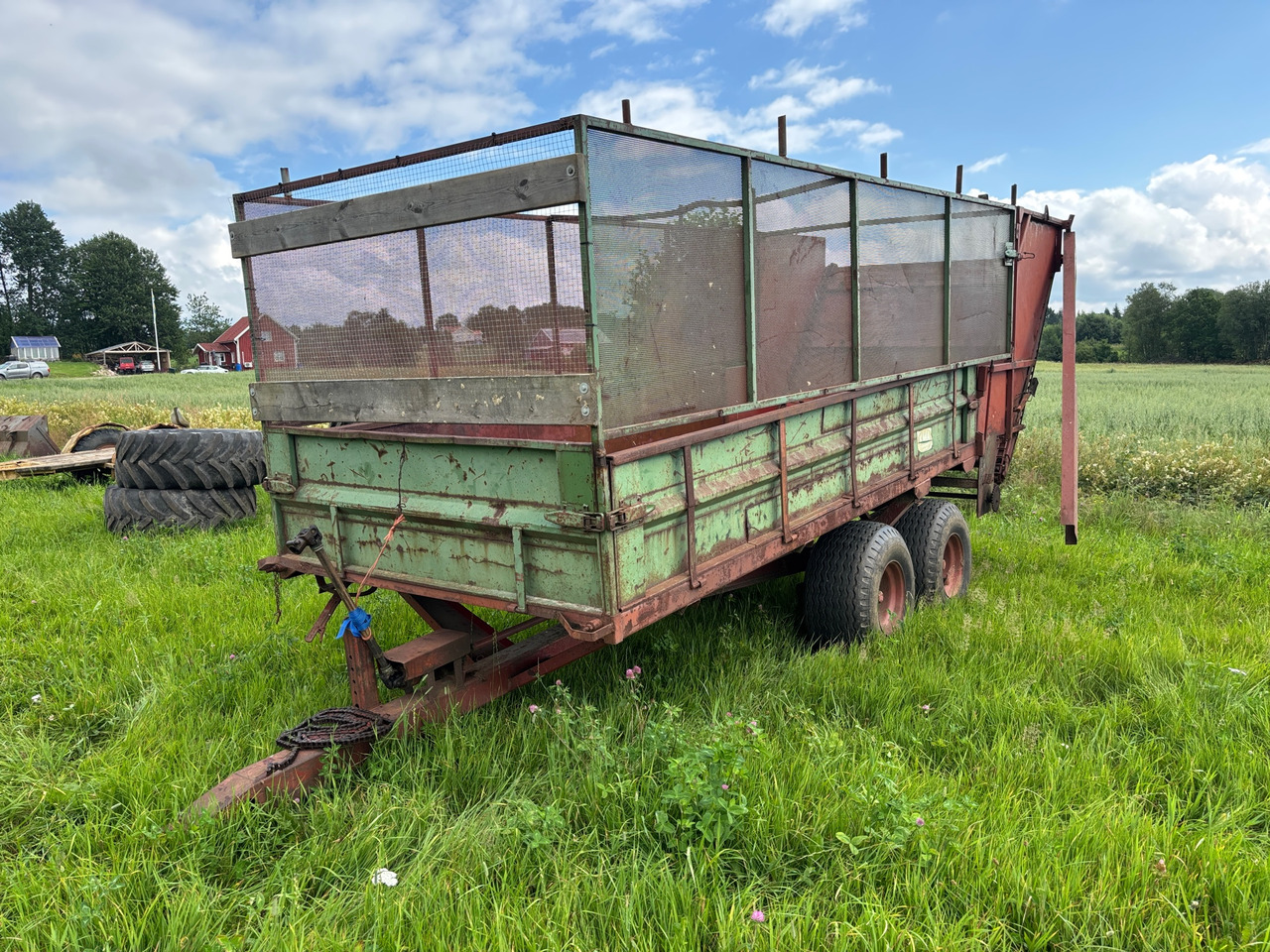 KMA - Farm trailer: picture 1 KMA - Farm trailer: picture 1