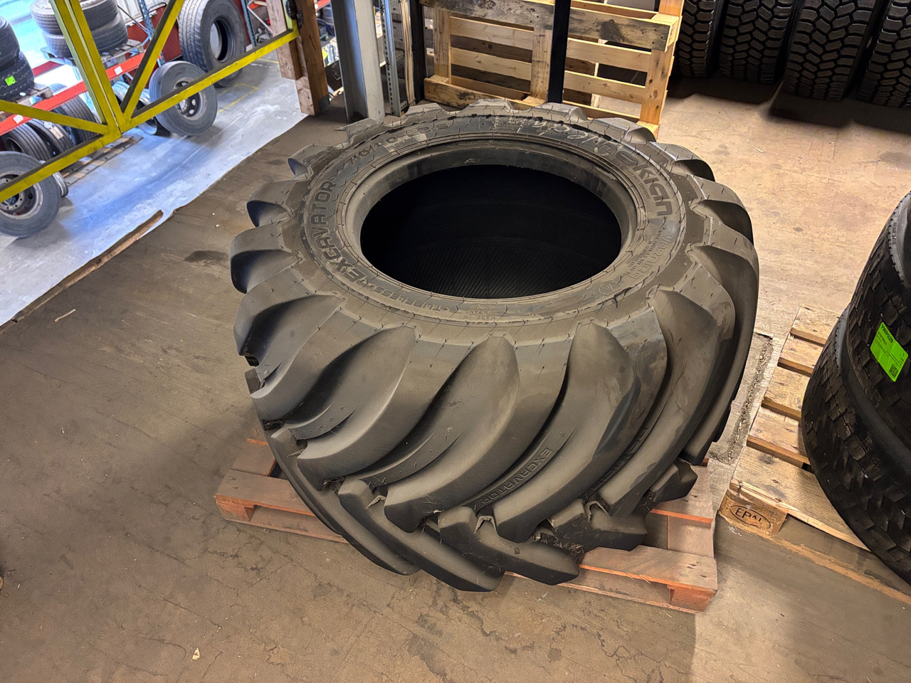 Nokian 710/40-22.5 - Tire for Construction machinery: picture 1 Nokian 710/40-22.5 - Tire for Construction machinery: picture 1