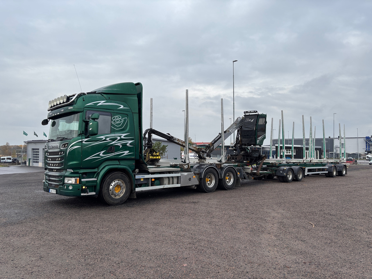 Scania R580 - Logging truck, Crane truck: picture 1 Scania R580 - Logging truck, Crane truck: picture 1