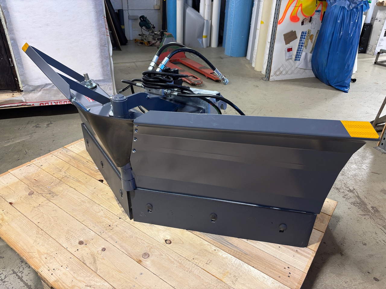 Siringe T1700 - Snow plough: picture 1 Siringe T1700 - Snow plough: picture 1