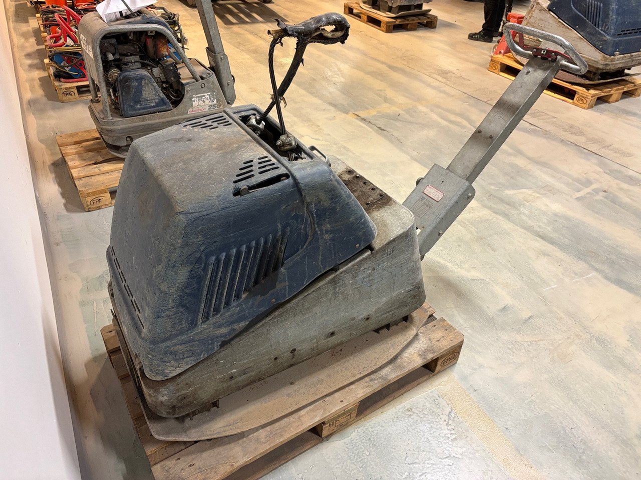Swepac FB465 - Vibratory plate: picture 1 Swepac FB465 - Vibratory plate: picture 1
