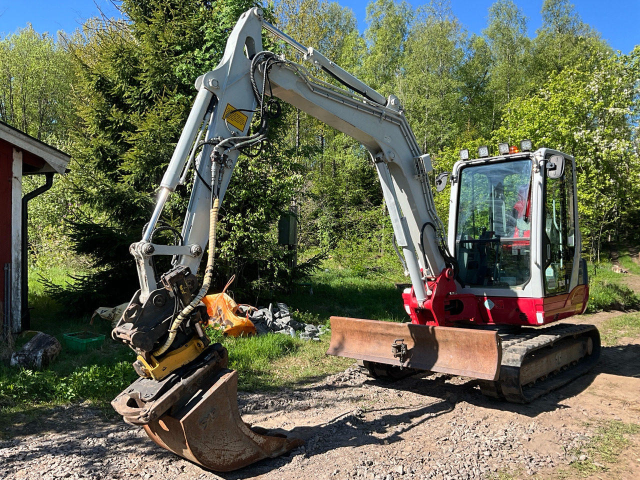 Takeuchi TB250 - Excavator: picture 1 Takeuchi TB250 - Excavator: picture 1