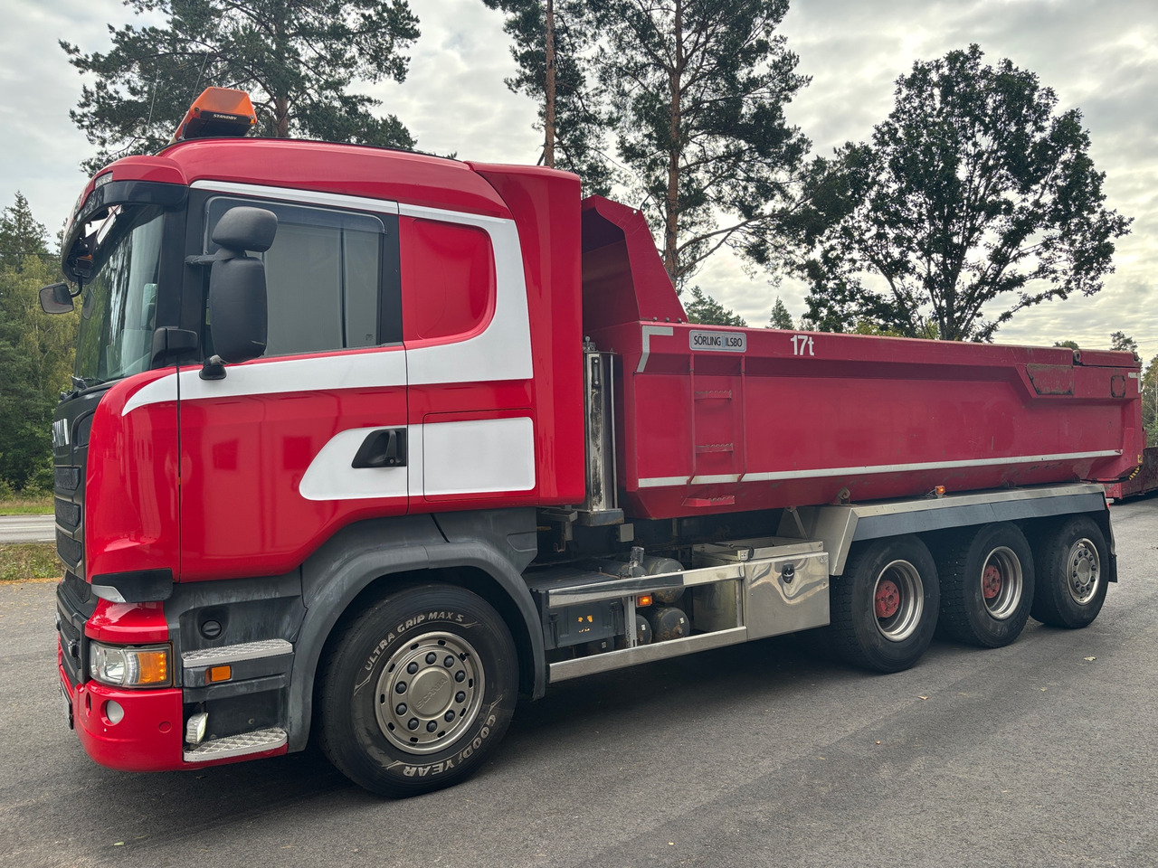 Scania R580 8X4 - Truck: picture 1 Scania R580 8X4 - Truck: picture 1