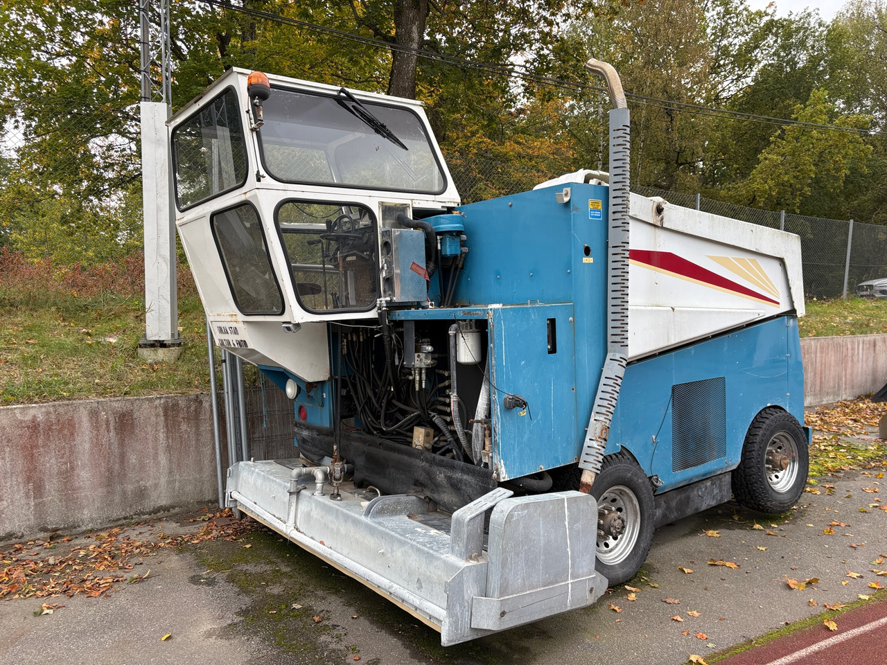 Rollba Zamboni 1700 - Utility/ Special vehicle: picture 1 Rollba Zamboni 1700 - Utility/ Special vehicle: picture 1