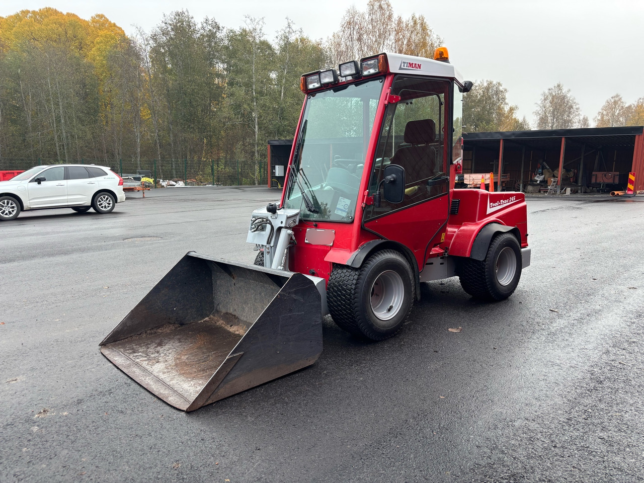 Timan Tool-Trac 245 - Utility/ Special vehicle: picture 1 Timan Tool-Trac 245 - Utility/ Special vehicle: picture 1