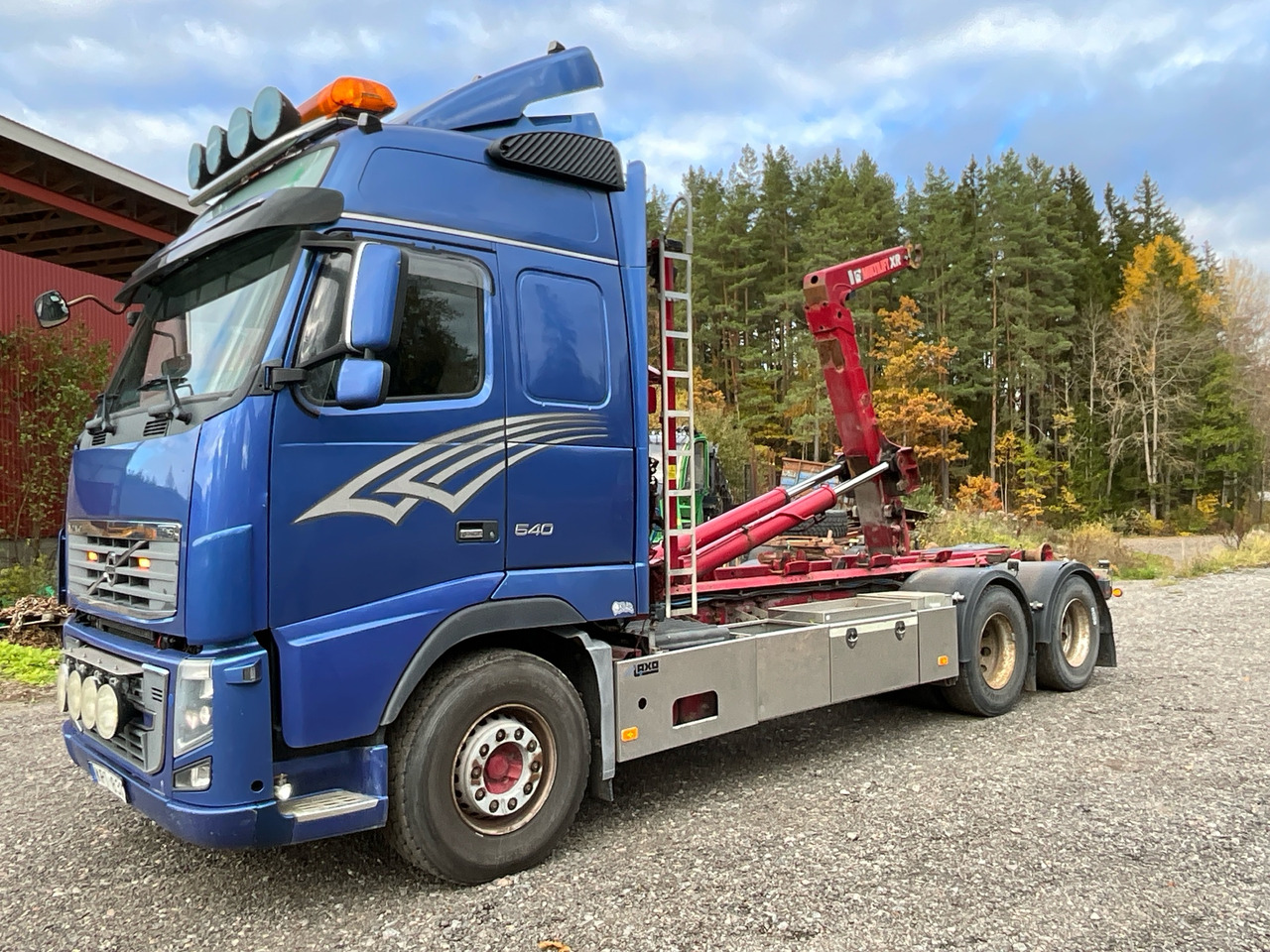 Volvo FH16 540 - Hook lift truck: picture 1 Volvo FH16 540 - Hook lift truck: picture 1