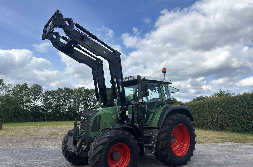 Fendt VERKOCHT - Farm tractor: picture 1 Fendt VERKOCHT - Farm tractor: picture 1