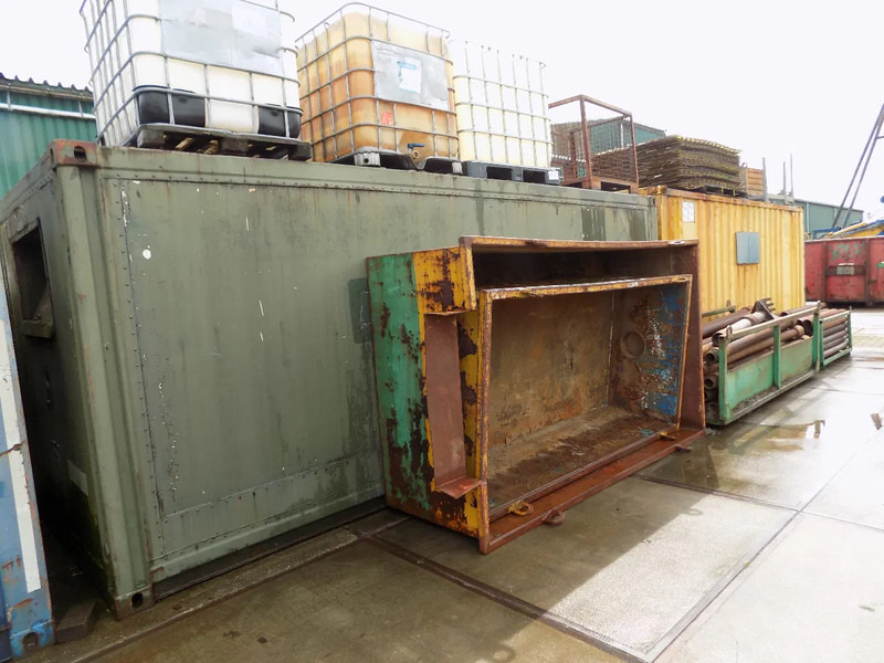 10 ft and 20 ft container good condition 10 en 20 ft containers en 20 ft schaft container - Shipping container: picture 2 10 ft and 20 ft container good condition 10 en 20 ft containers en 20 ft schaft container - Shipping container: picture 2