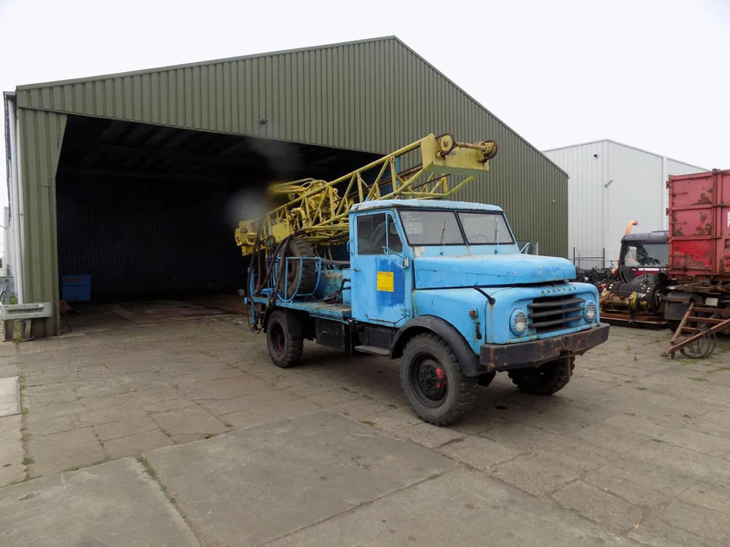 Hanomag AL 28 Z met Celler machinen fabrik DB114 - 30 - Drilling rig: picture 4 Hanomag AL 28 Z met Celler machinen fabrik DB114 - 30 - Drilling rig: picture 4