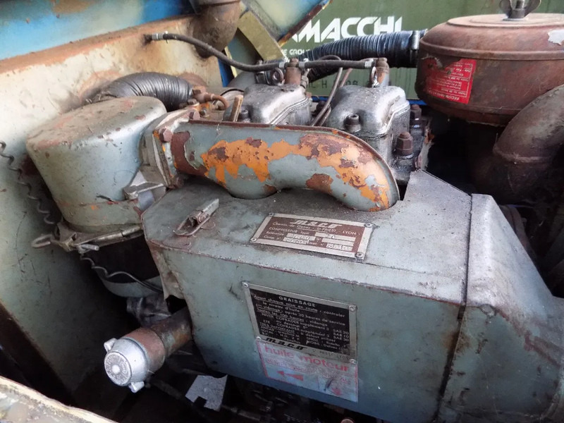 Maco merk maco compressor 2 cillinder - Air compressor: picture 4 Maco merk maco compressor 2 cillinder - Air compressor: picture 4