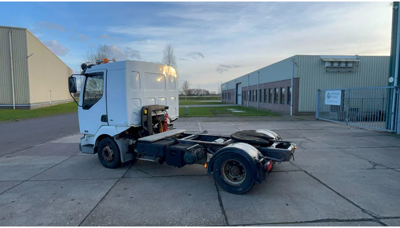 Tractor unit Renault Midlum Renault Midlum: picture 14