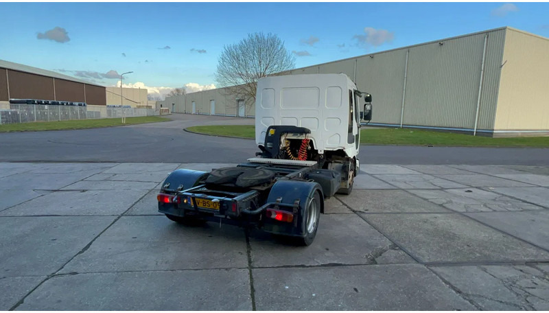 Tractor unit Renault Midlum Renault Midlum: picture 16