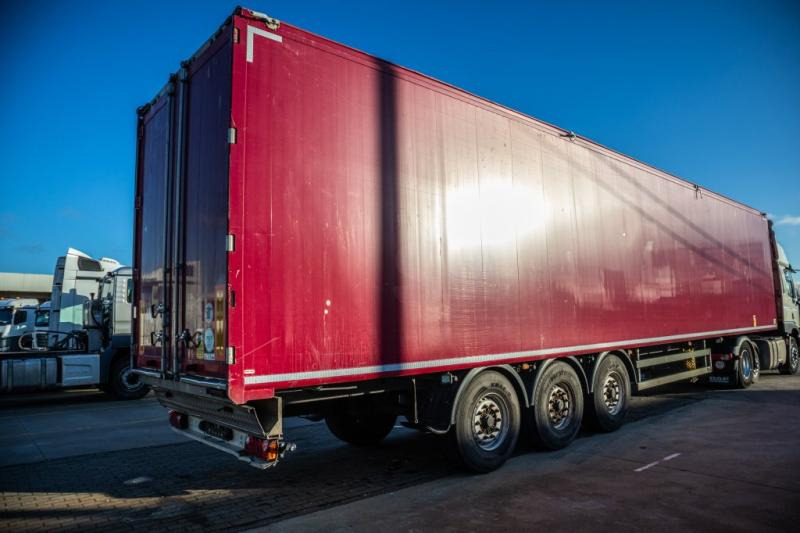 KRAKER WALKING FLOOR CF 200-92 m3 - Walking floor semi-trailer: picture 3 KRAKER WALKING FLOOR CF 200-92 m3 - Walking floor semi-trailer: picture 3