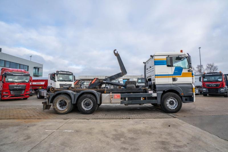 MAN TGA 33.410 BB - Hook lift truck: picture 3 MAN TGA 33.410 BB - Hook lift truck: picture 3